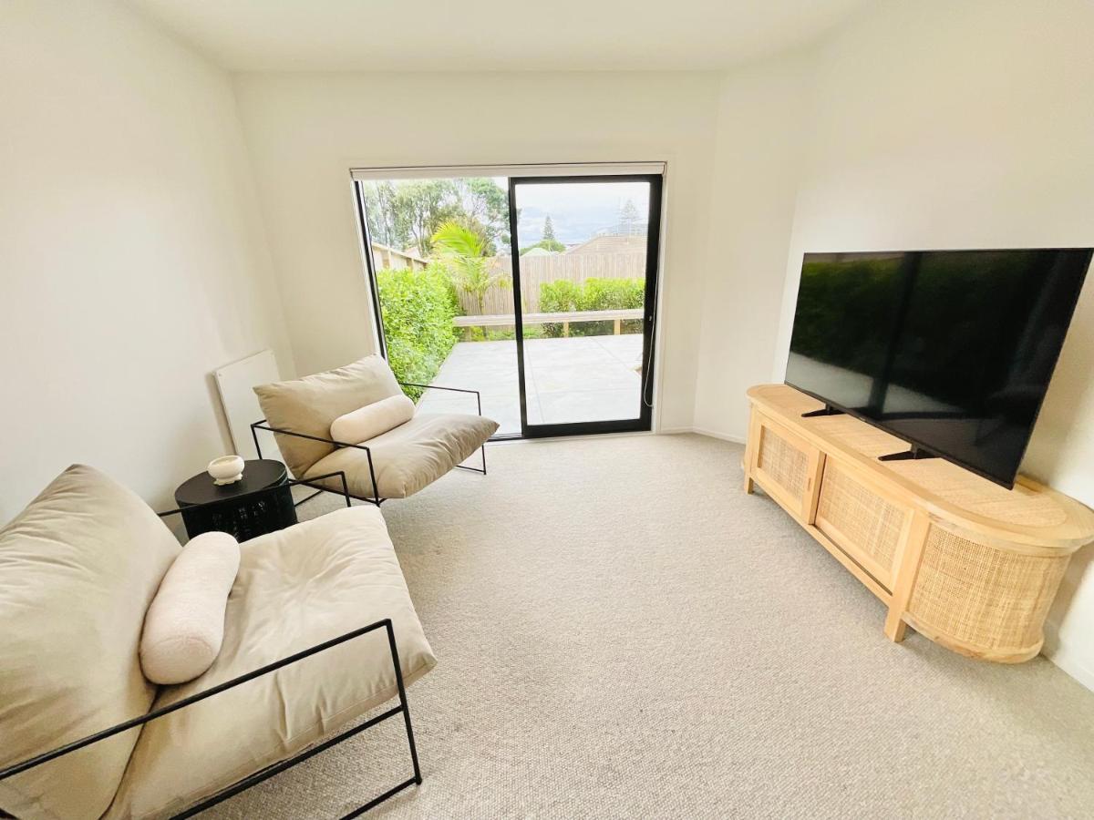 Deluxe Downtown Mount Maunganui Villa Bagian luar foto